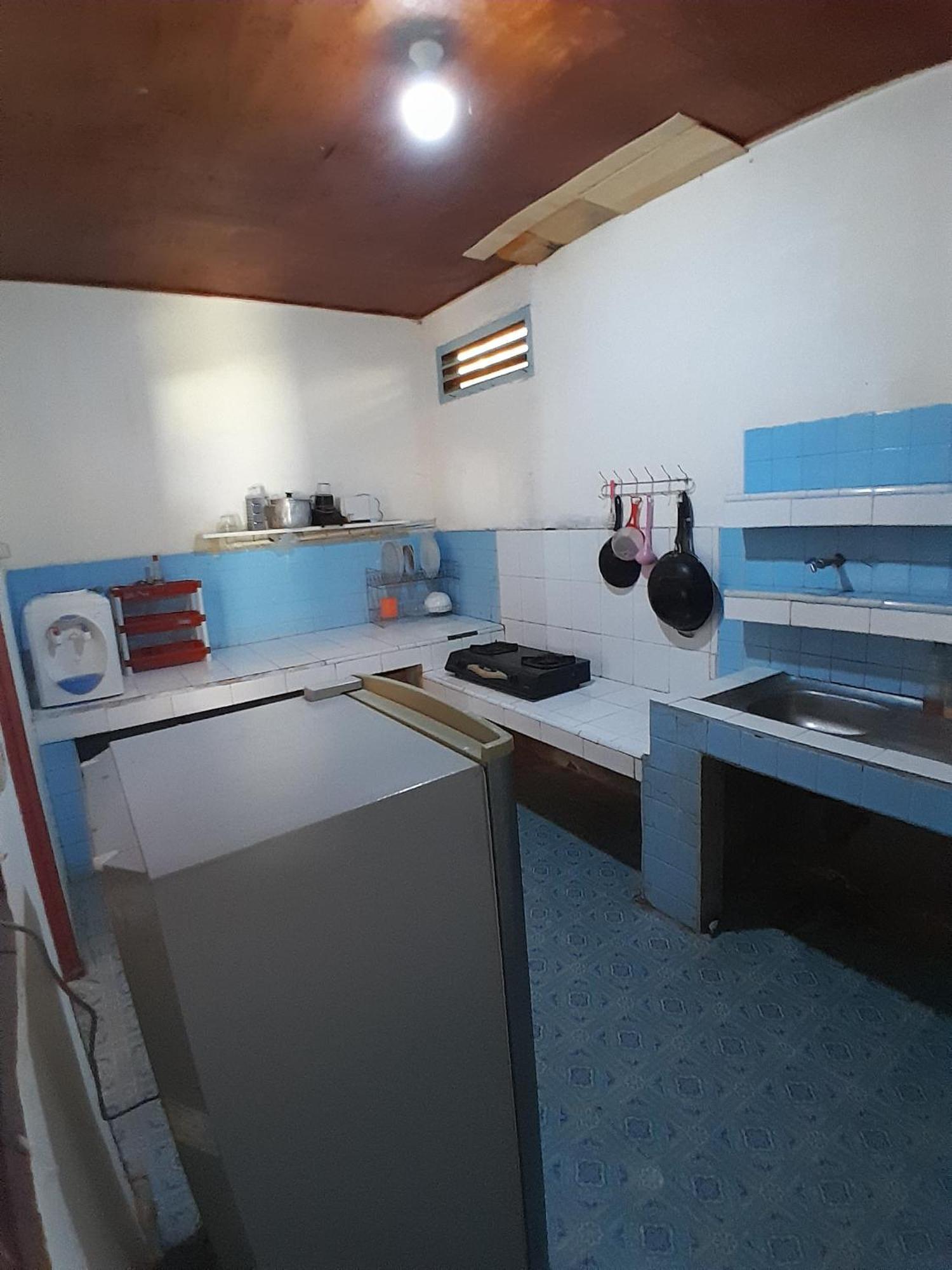 Maruba Inn Tuk Tuk Ngoại thất bức ảnh